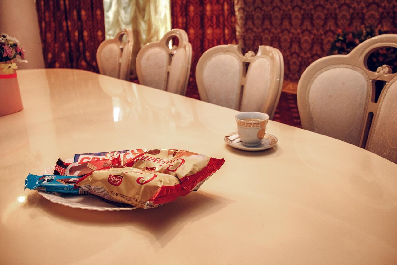 Hotel Gold Lion 키시나우 외부 사진